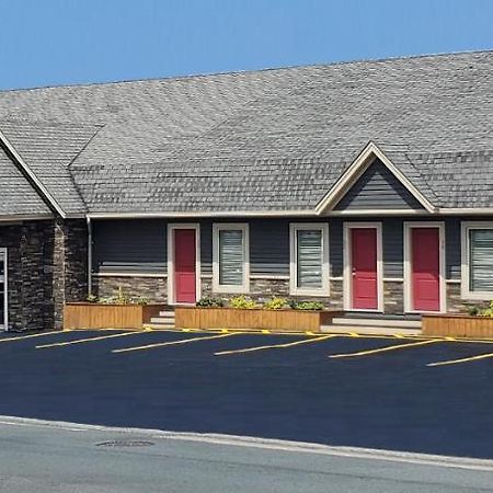 Newfound Inn & Suites Topsail 外观 照片